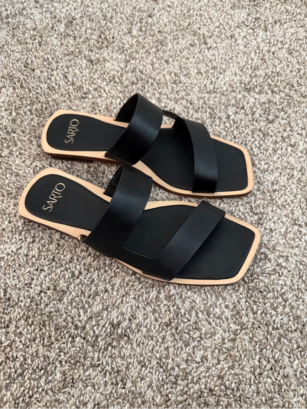 Franco Sarto Emily Slide - size 8 - Picture 3 of 5